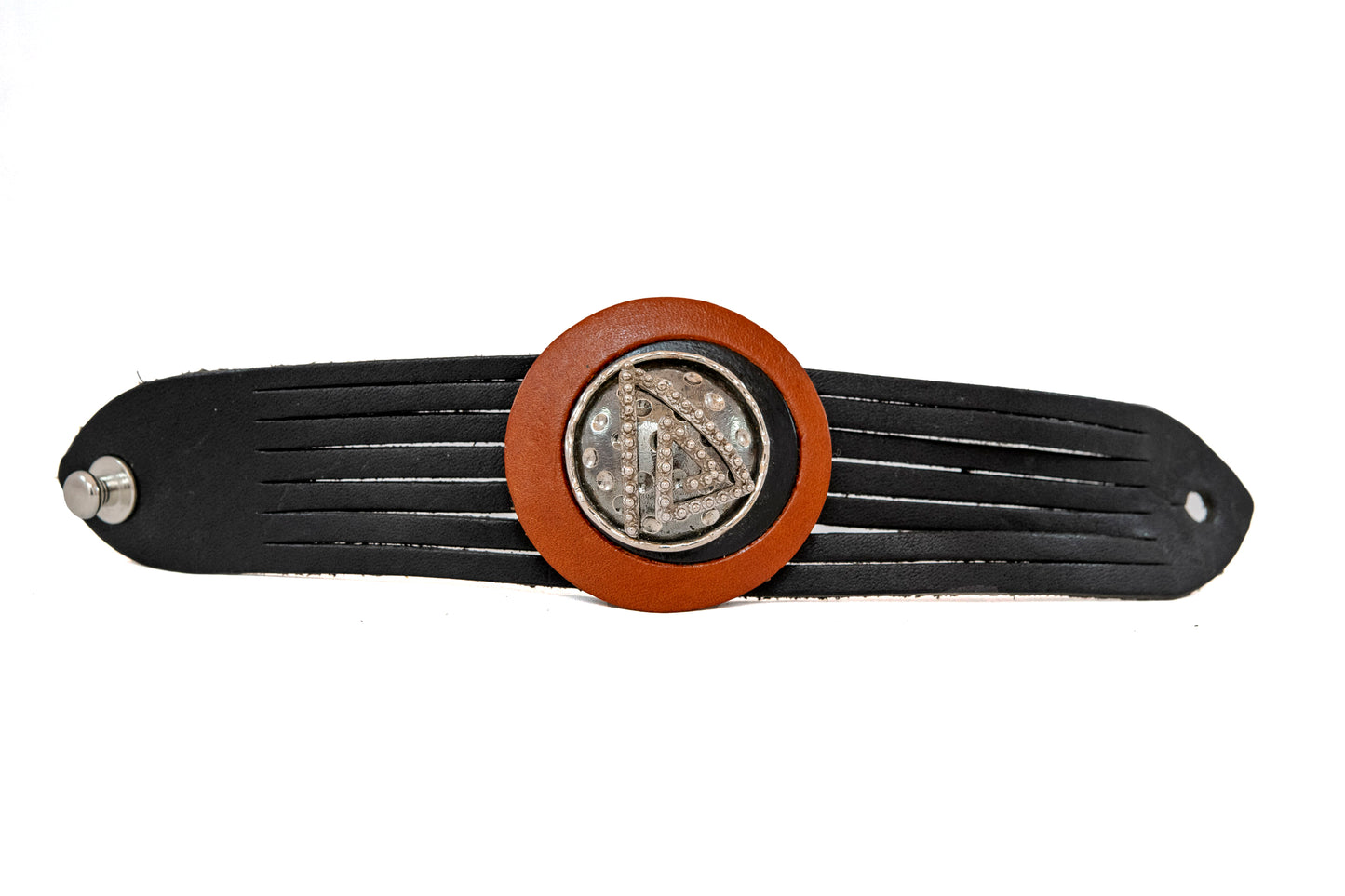 Pulsera  Flor y Piel Negra - Triángulo plata de ley 925